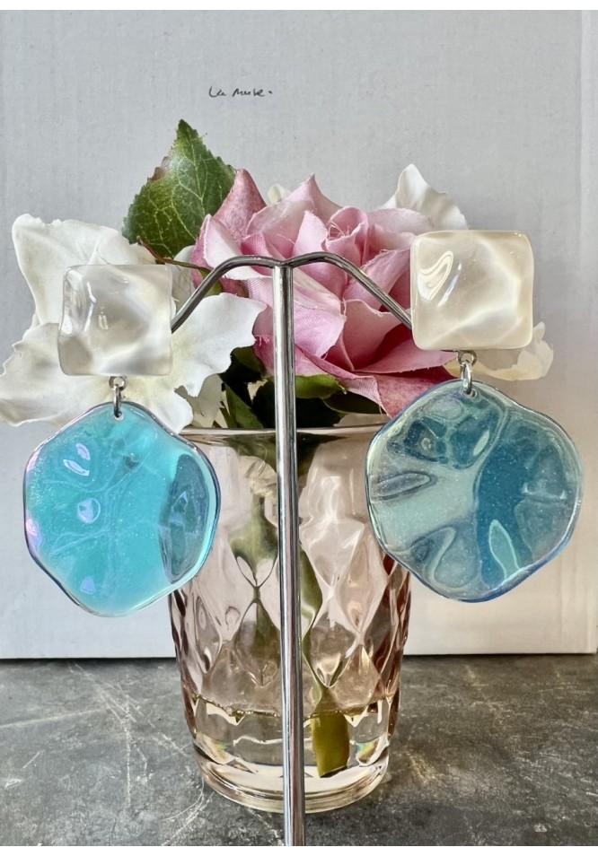 La Muse Iridescent Earrings