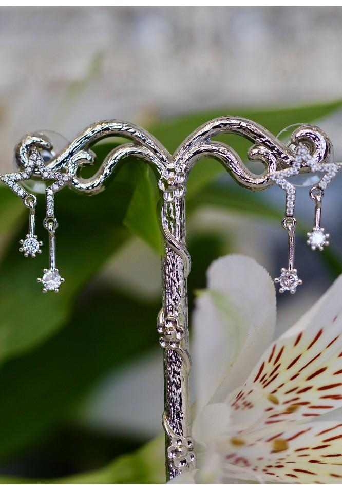 la muse Little star earrings