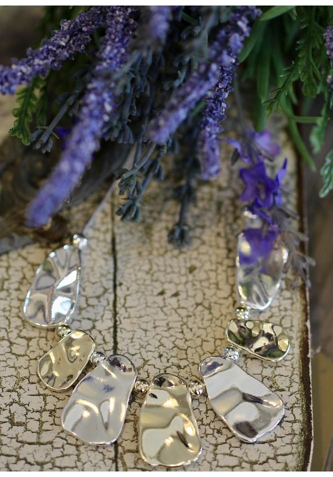 La Muse Necklace With Organic Shapes