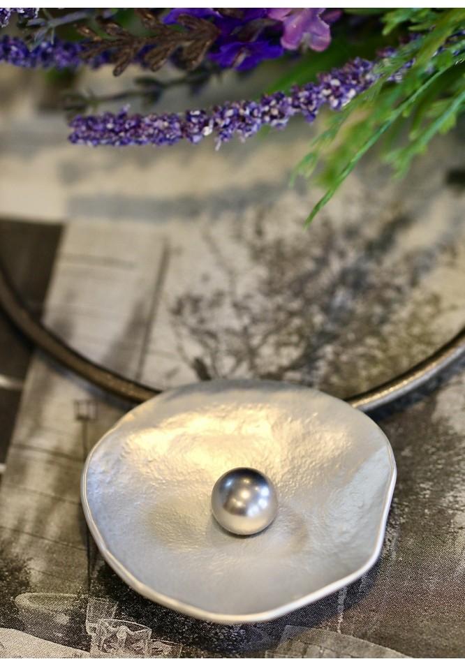 La Muse Organic Disc And 'pearl" Necklace