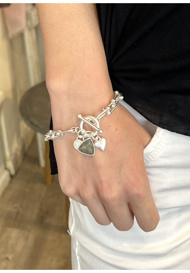 la muse Triangle charm bracelet