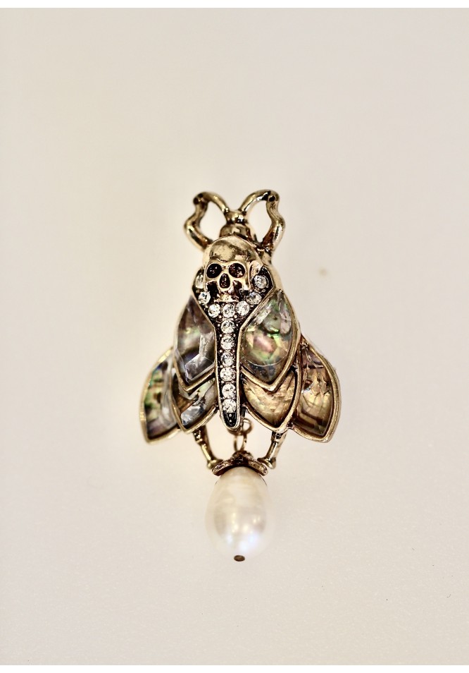 la muse Vintage moth brooch