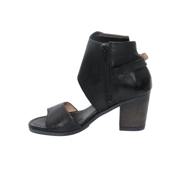 La Plume Callie Women's Sandals Black