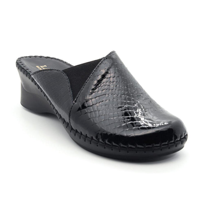 la plume Salerno Women's Sandals Black Nubuck