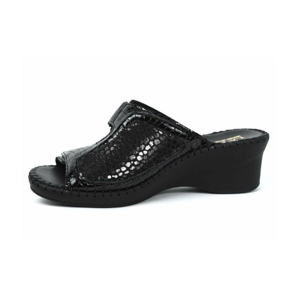 La Plume Sheila Women's Sandals Black