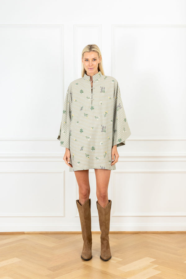 la vie Beige Embroidered Stripes Mini Caftan