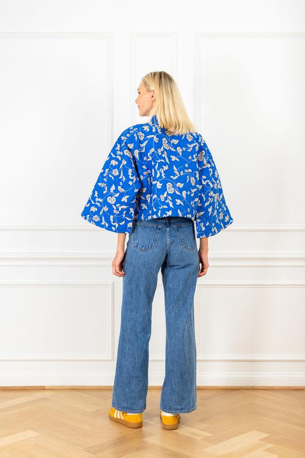 La Vie Blue Cotton Quilted Cropped Jacket