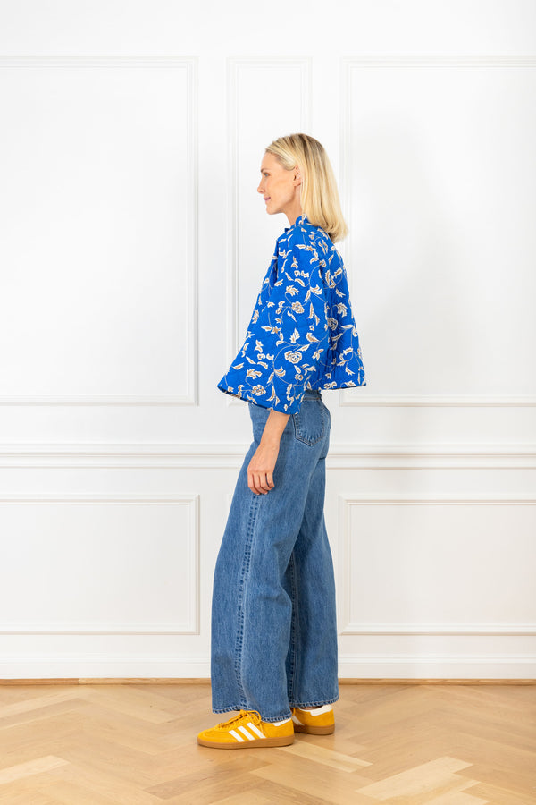 La Vie Blue Cotton Quilted Cropped Jacket