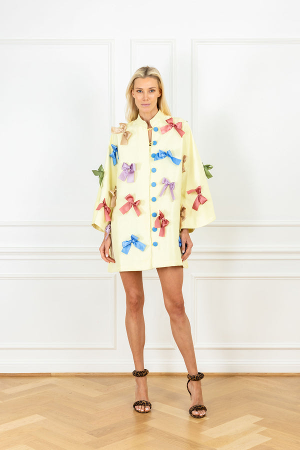 la vie Butter Yellow Ribbon Mini Open Front Caftan