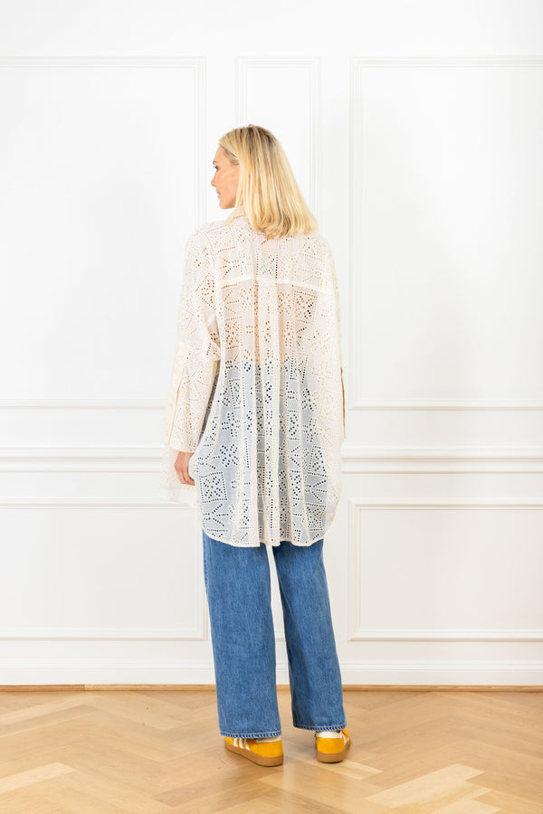 La Vie Eggshell Eyelet Boyfriend Shirt