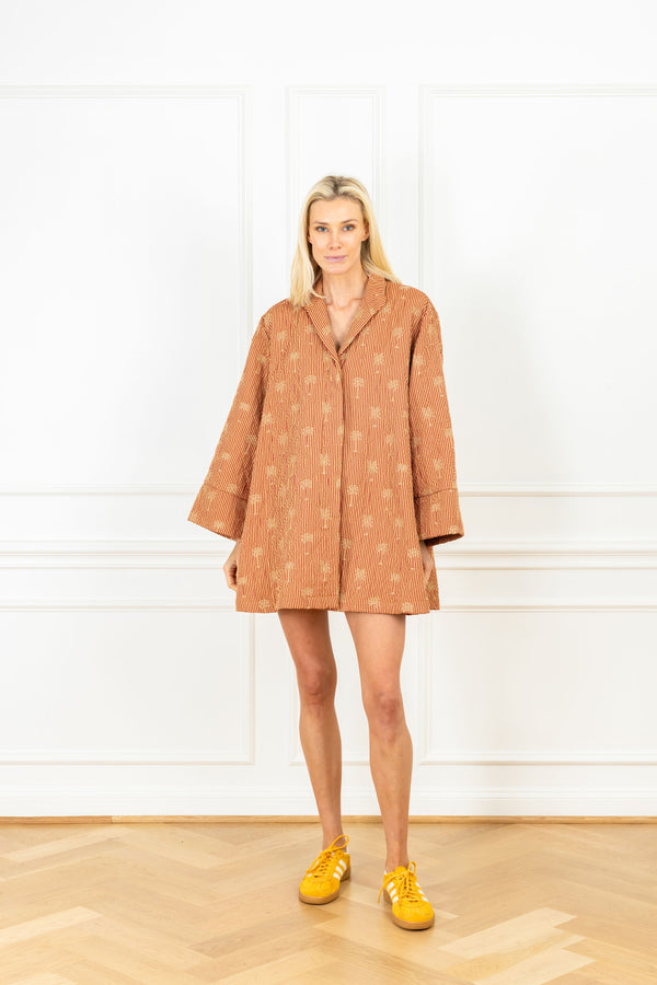 la vie Palm Embroidery Quilted Mini Dress Coat