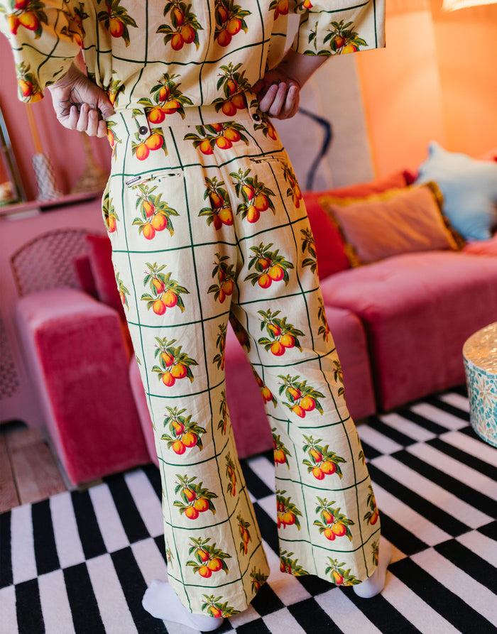 Labelrail JB-028 Printed Linen Cropped Trousers