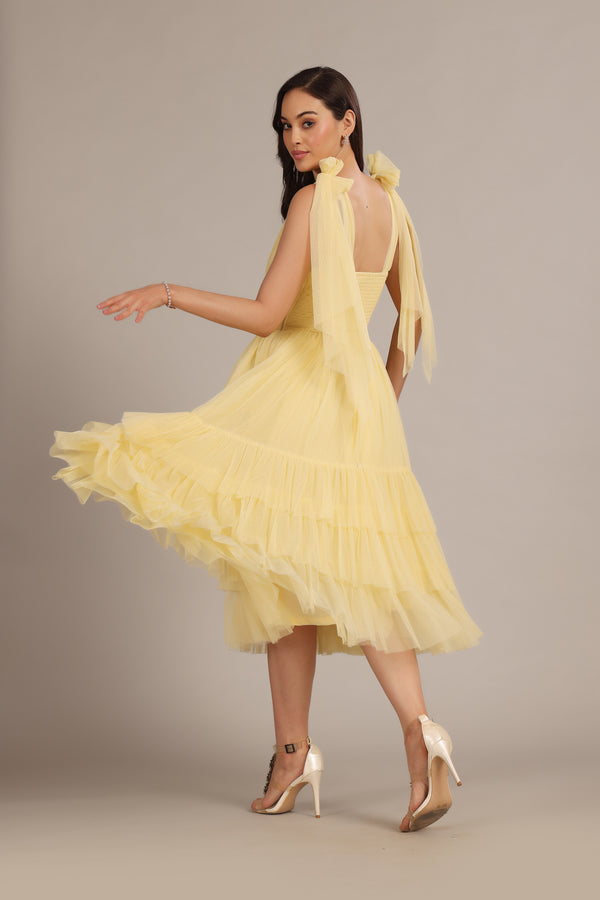 Lace & Beads Bow Shoulder Madison Midi Dress In Buttercup