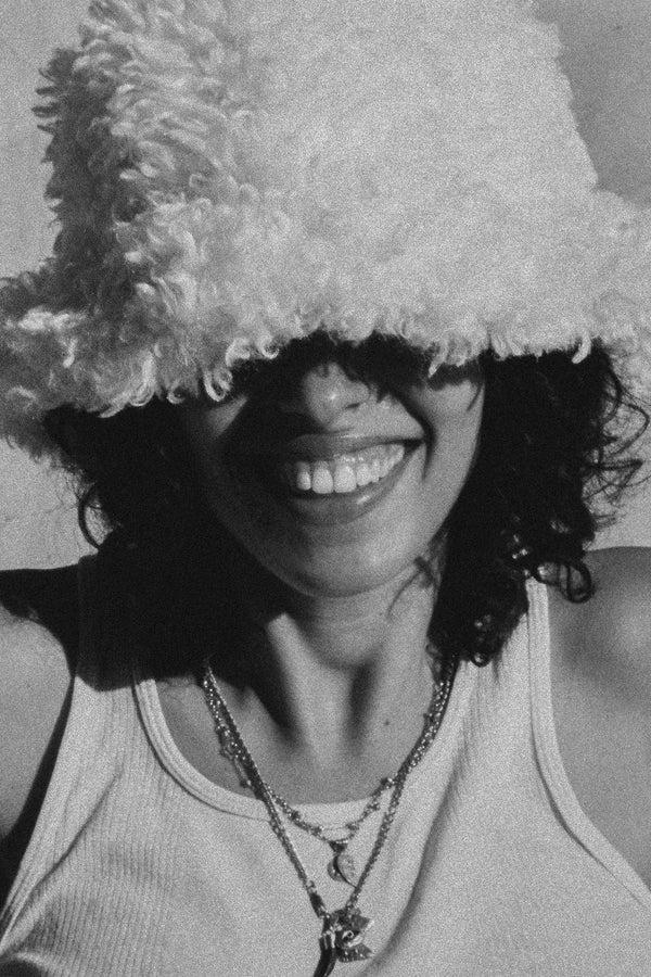 Lack Of Color Fluffy Bucket - Snow