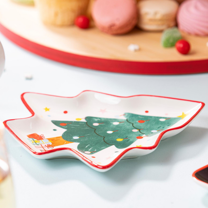 Ladelle Dasher Christmas Tree Dish