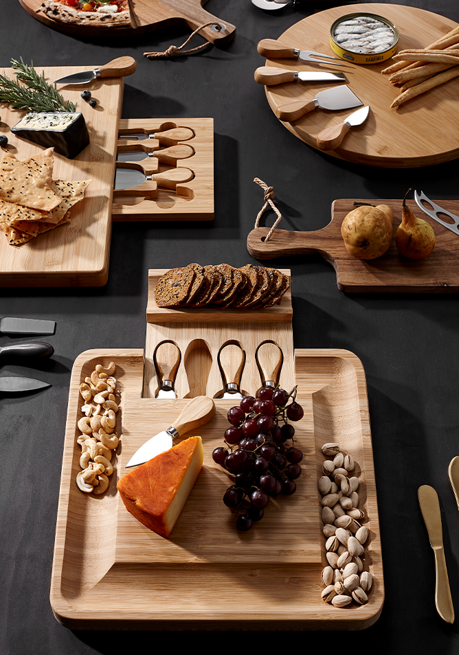 Ladelle Fromagerie Square Serving Set