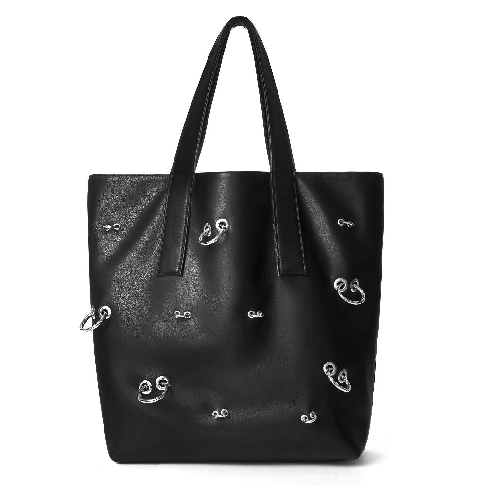 lado bokuchava PIERCED TOTE Bag Black
