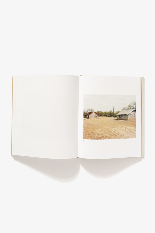 Lady White Co. FELIPE ROMERO BELTRÁN - BRAVO