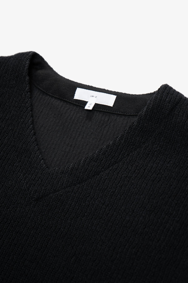 Lady White Co. V NECK SNAP SWEATER - BLACK