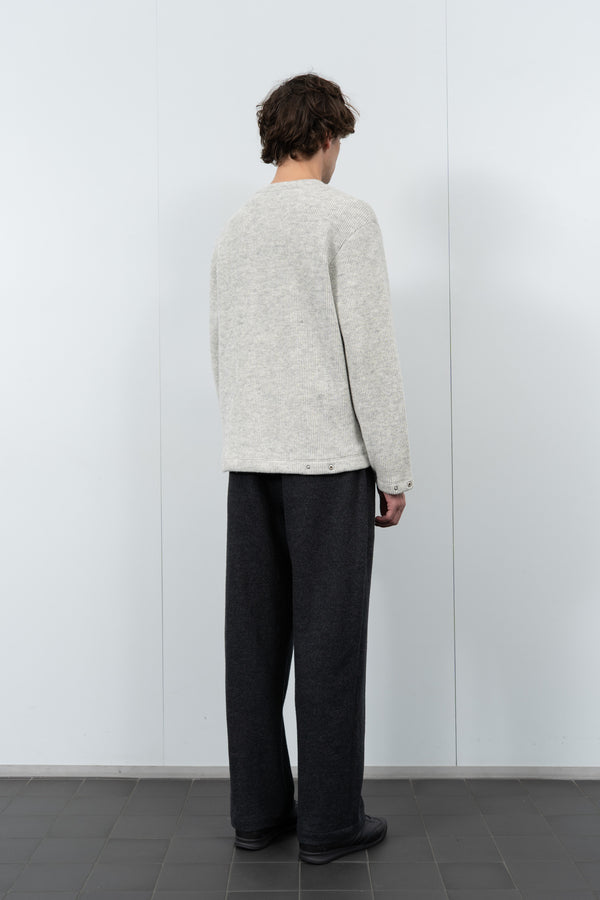 Lady White Co. V NECK SNAP SWEATER - OATMEAL