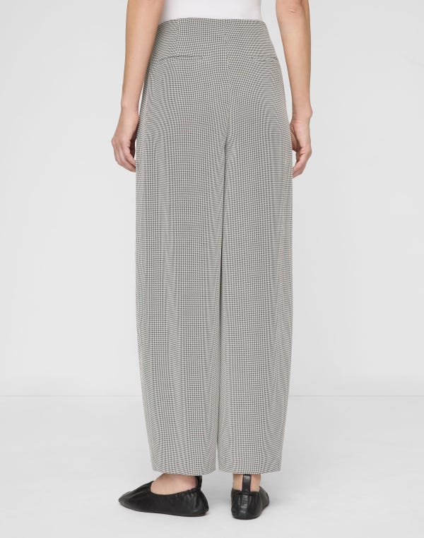 Lafayette148 Fluid Houndstooth Jacquard Cooper Pleated Barrel Leg Ankle Pant