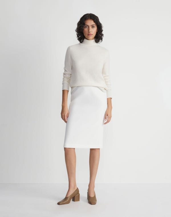 Lafayette148 Finesse Crepe Pencil Skirt