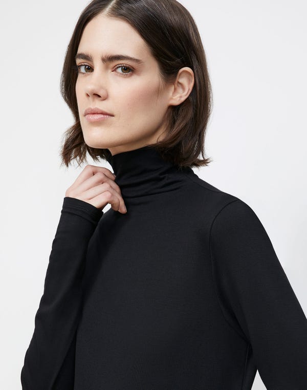 Lafayette148 Nouveau Jersey Turtleneck