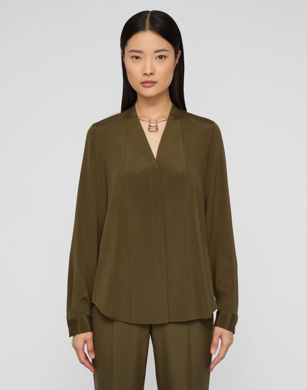 Lafayette148 Organic Silk Stretch Georgette V-Neck Blouse