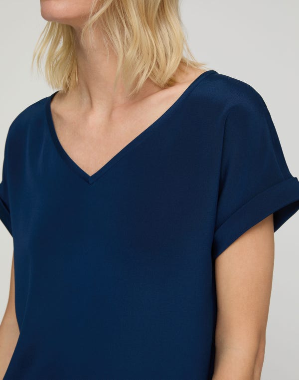 Lafayette148 Organic Silk Stretch Georgette V-Neck Blouse