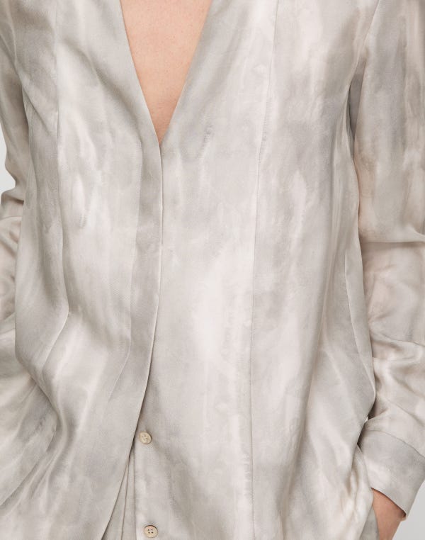 Lafayette148 Washed Glaze Print Silk Twill V-Neck Blouse