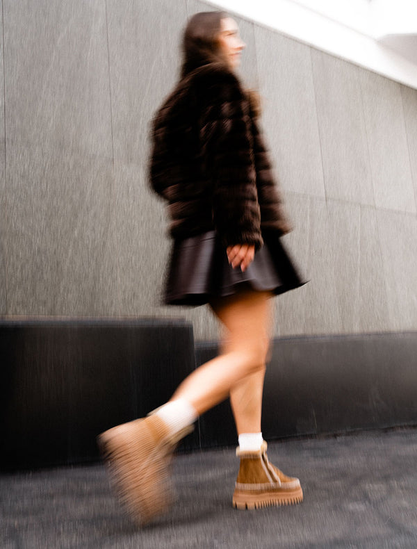 Laidbacklondon Setsu 4.0. Crochet Ankle Boot Nutmeg Suede Wheat