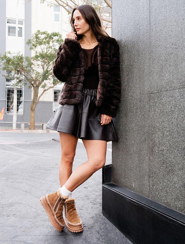 Laidbacklondon Setsu 4.0. Crochet Ankle Boot Nutmeg Suede Wheat
