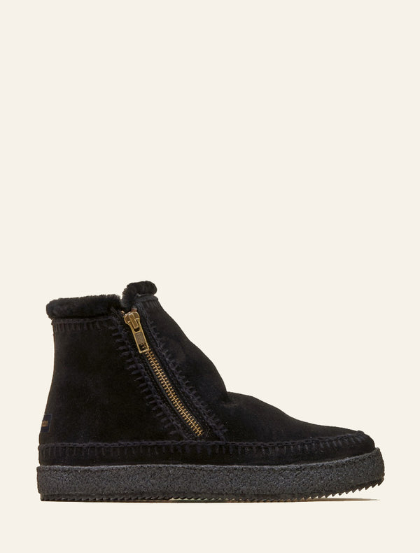 laidbacklondon Setsu Crochet Ankle Boot Black Suede