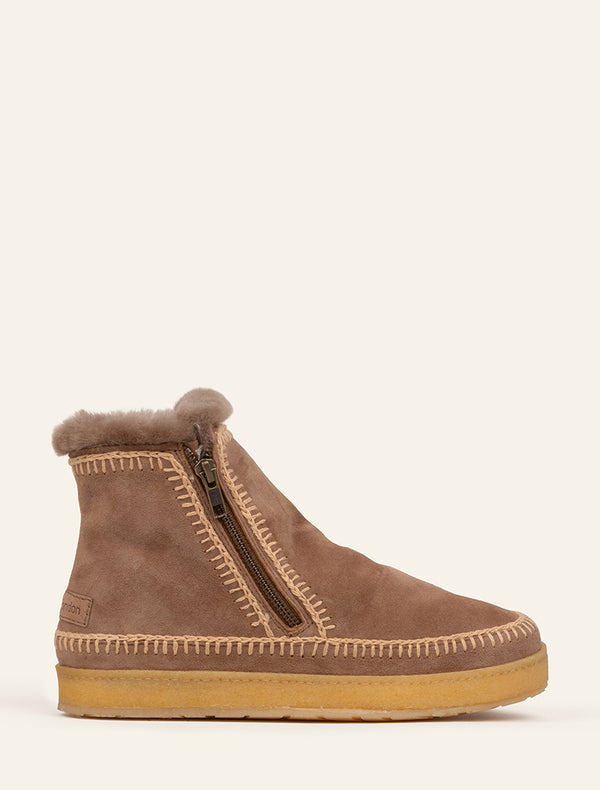 laidbacklondon Setsu Crochet Side Zip Ankle Boot Camel Suede