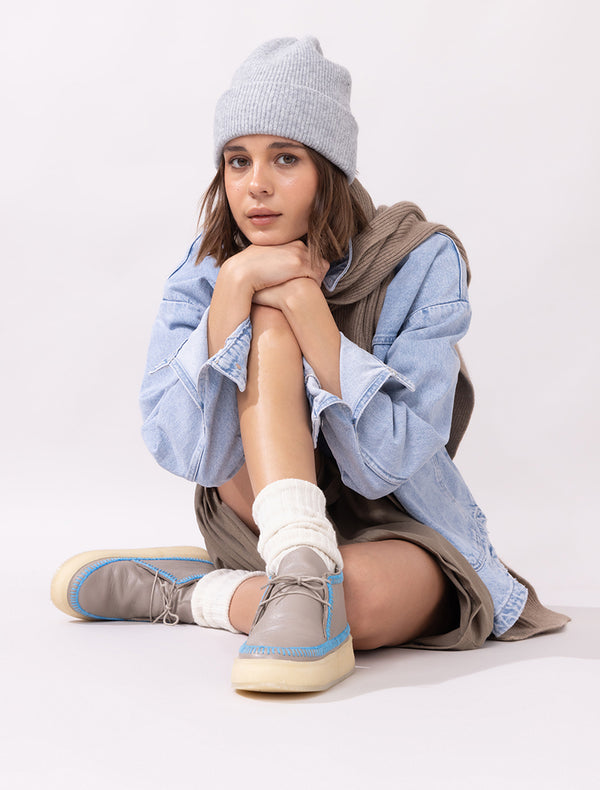 Laidbacklondon Shenje Low Platform Boots Fossil Leather Neon Blue