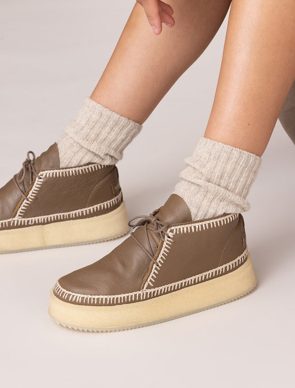 Laidbacklondon Shenje Low Platform Boots Otter Leather Natural