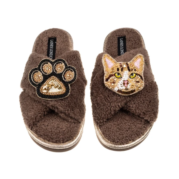 laines london Boucle Slippers With Ginger Cat & Paw Brooches