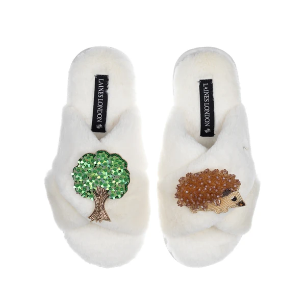 Laines London Classic Laines Slippers With Hedgehog & Oak Tree Brooches
