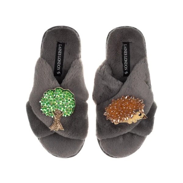 Laines London Classic Laines Slippers With Hedgehog & Oak Tree Brooches