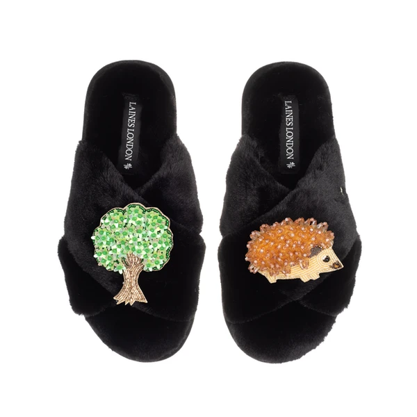 laines london Classic Laines Slippers With Hedgehog & Oak Tree Brooches laines london Classic Laines Slippers With Hedgehog & Oak Tree Brooches