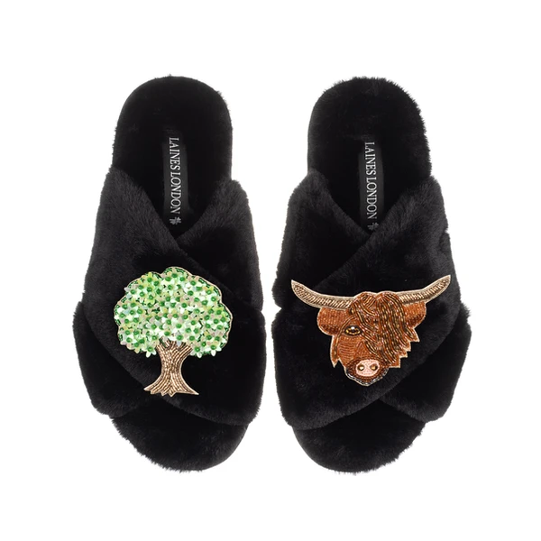 laines london Classic Laines Slippers With Highland Cow & Oak Tree Brooches laines london Classic Laines Slippers With Highland Cow & Oak Tree Brooches