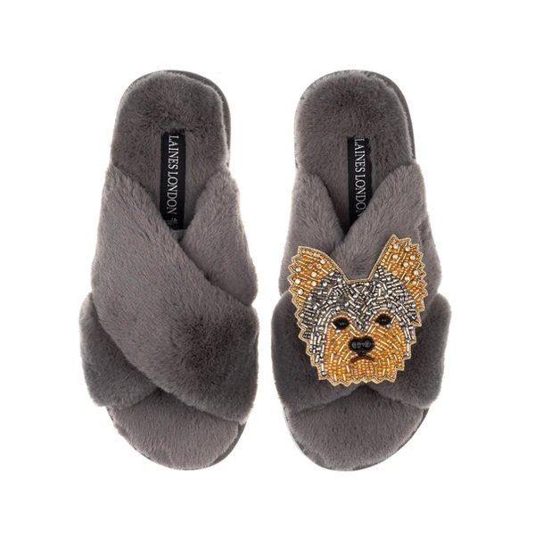 laines london Classic Laines Slippers With Minnie The Yorkie Brooch