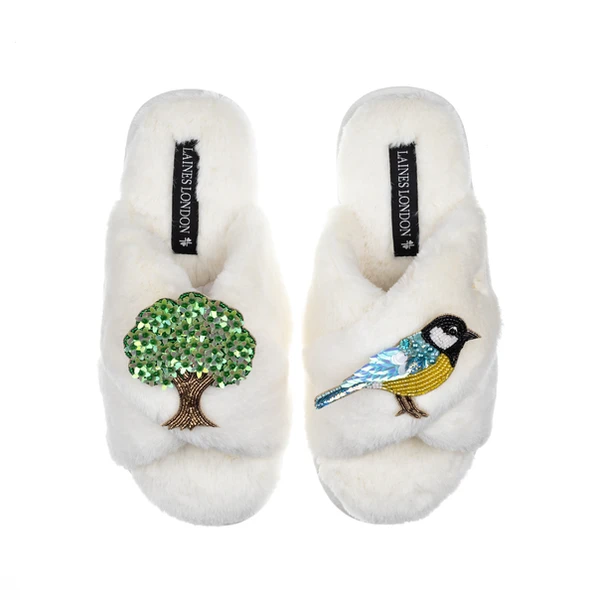 laines london Classic Laines Slippers With Oak Tree & Blue Tit Brooches laines london Classic Laines Slippers With Oak Tree & Blue Tit Brooches