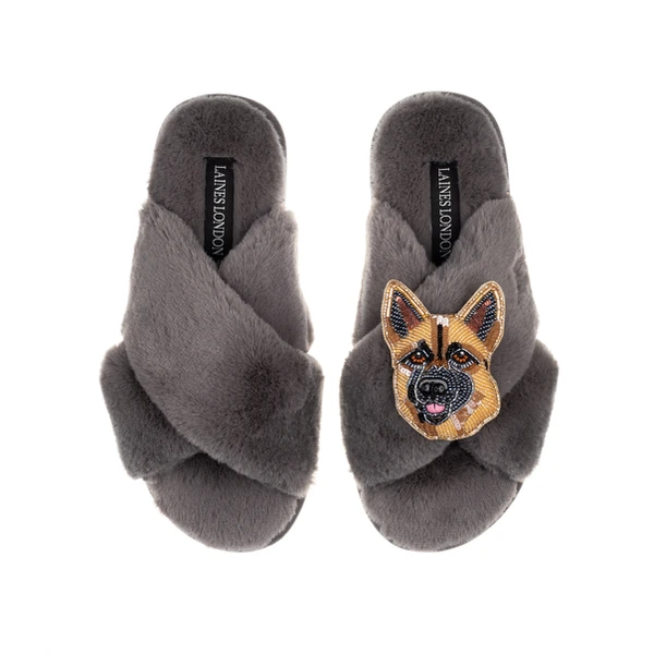 laines london Classic Laines Slippers With Roxy The German Shepherd Brooch