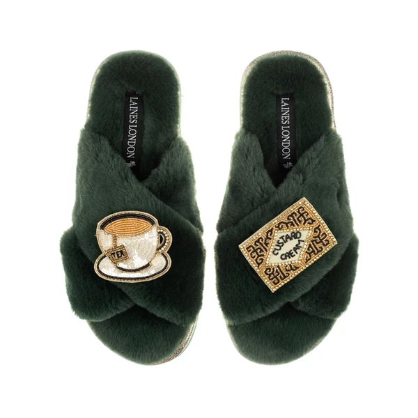 Laines London Classic Laines Slippers With Tea & Biscuit Brooches