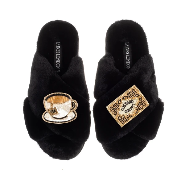 Laines London Classic Laines Slippers With Tea & Biscuit Brooches