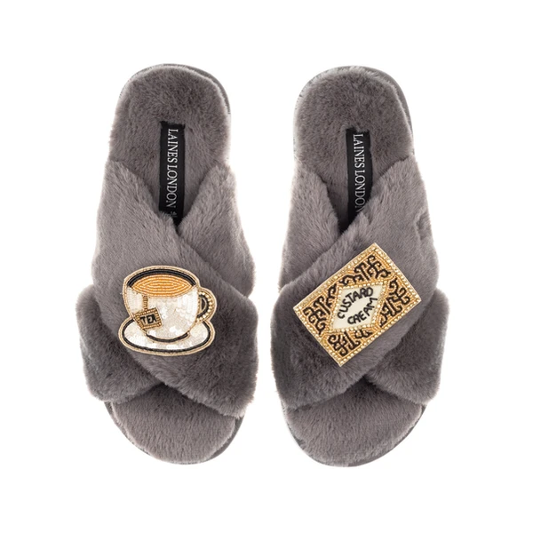 Laines London Classic Laines Slippers With Tea & Biscuit Brooches