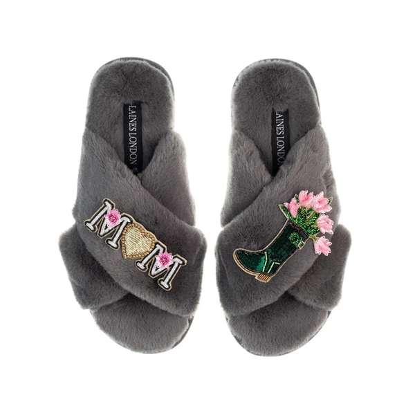 laines london Classic Laines Slippers With Wellington Boots & Mum / Mom Brooches