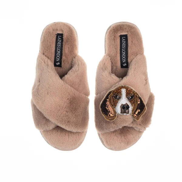 laines london Classic Laines Slippers With Ziggy The Beagle Brooch