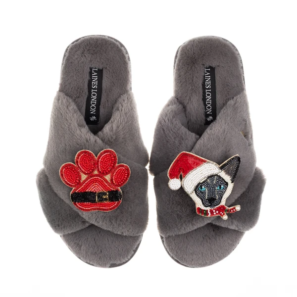 laines london Classic Slippers With Christmas Black & White Siamese Cat & Paw Brooches